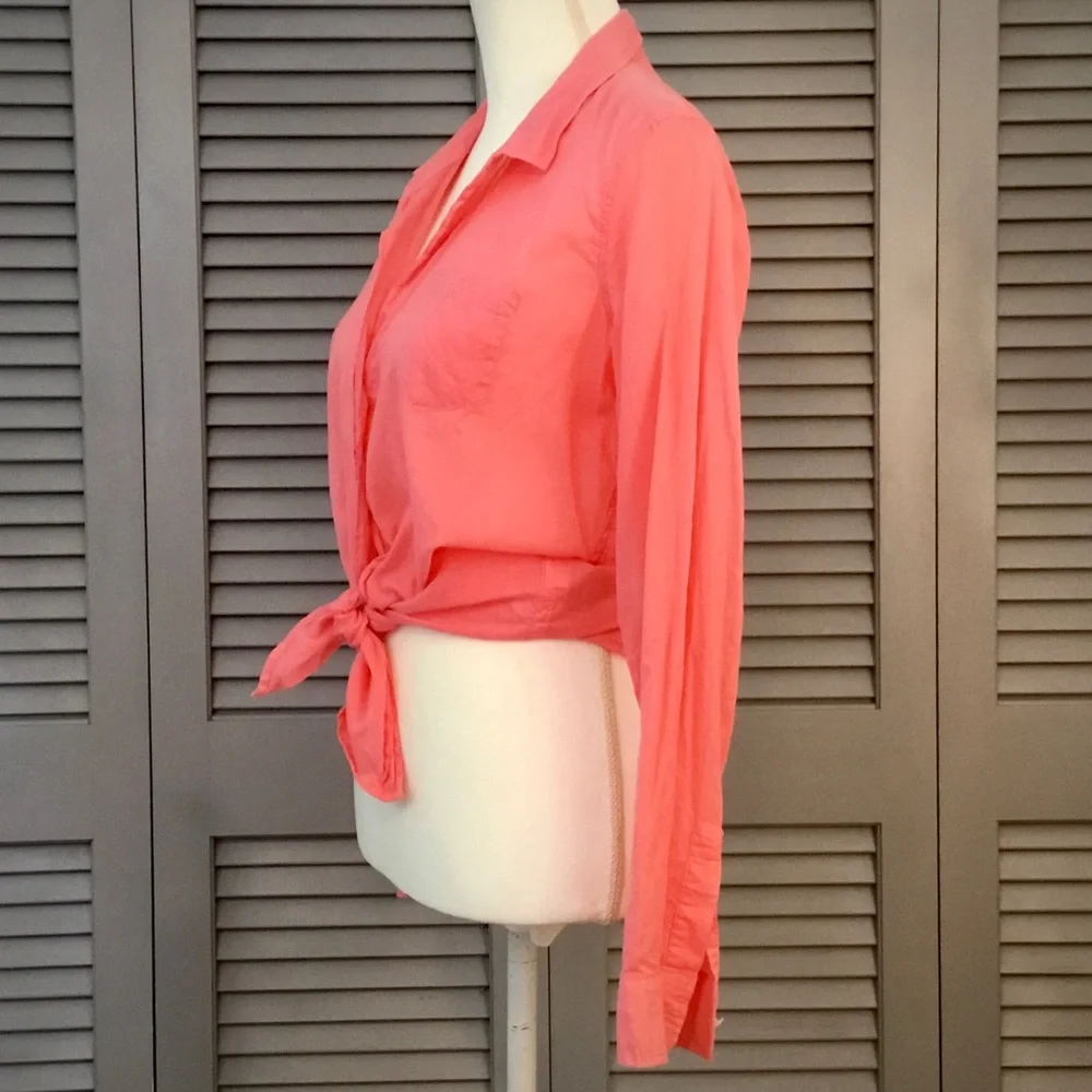 NWOT Lilly Pulitzer ‘Anna Maria’ Classic Button Down Shirt - Picture 8 of 13